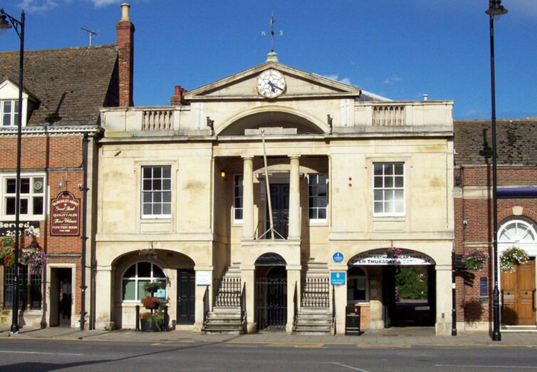 Town Hall, Bourne